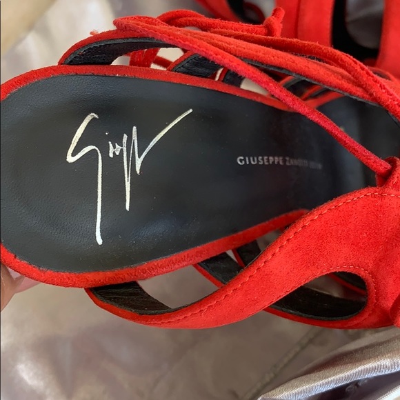 Giuseppe Zanotti Red Suede Heels💋 - Picture 10 of 11